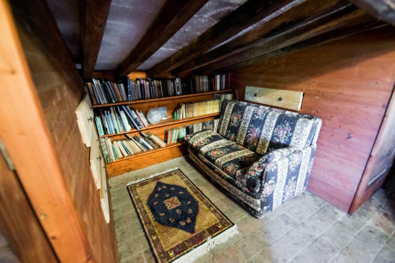 Agriturismo Montecorboli Barberino di Val dʼElsa Eksteriør bilde
